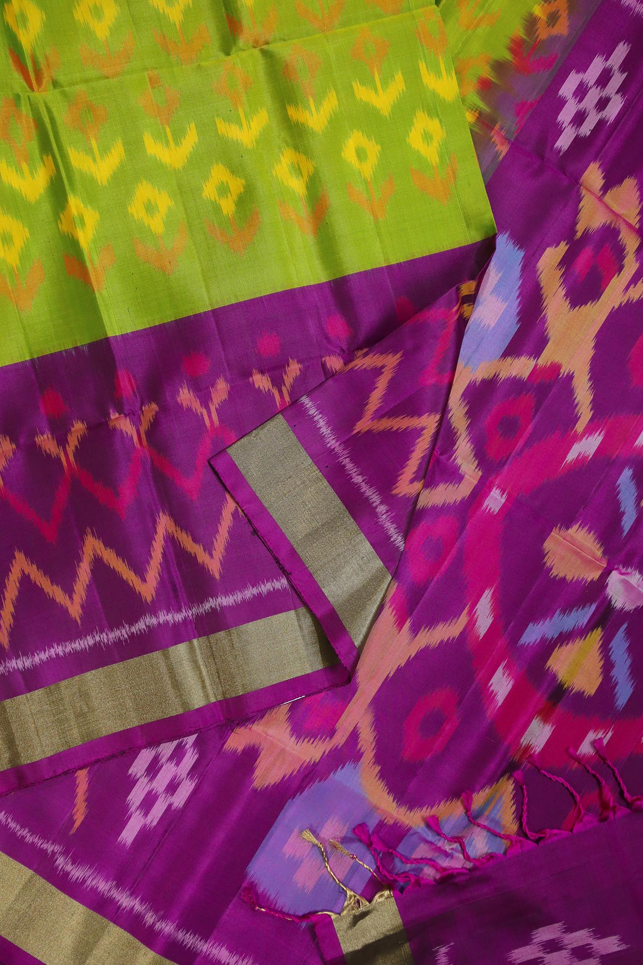 green-ikat-soft-silk-sarees-sss000089-c