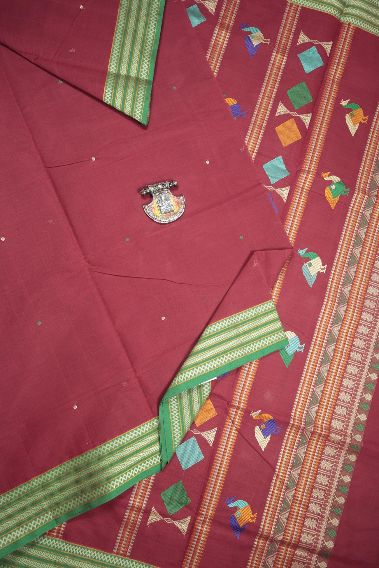 maroon-flower-kanchi-cotton-sarees-uu003967-a