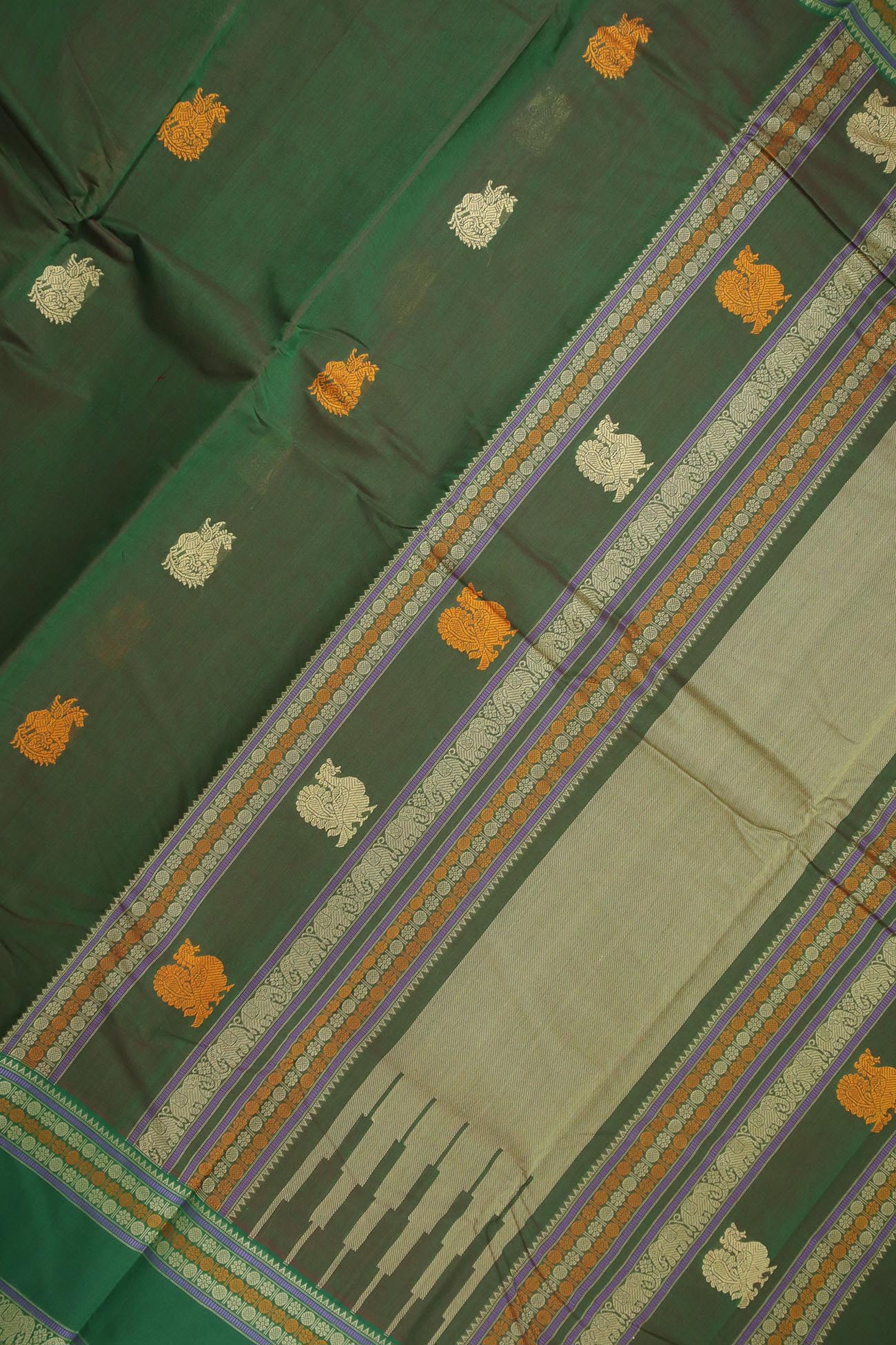 green-peacock-kanchi-cotton-sarees-uu004781-b