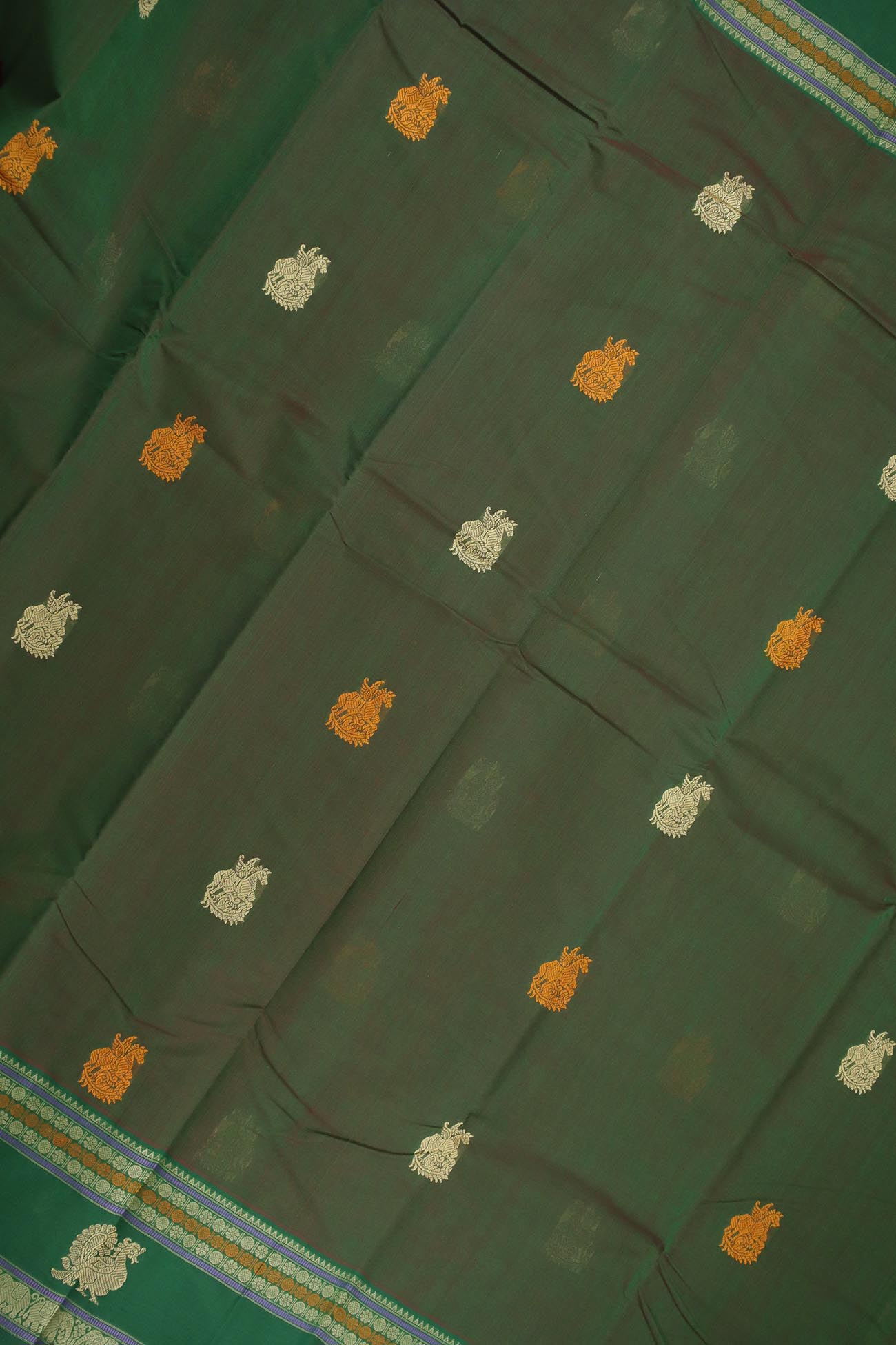 green-peacock-kanchi-cotton-sarees-uu004781-d