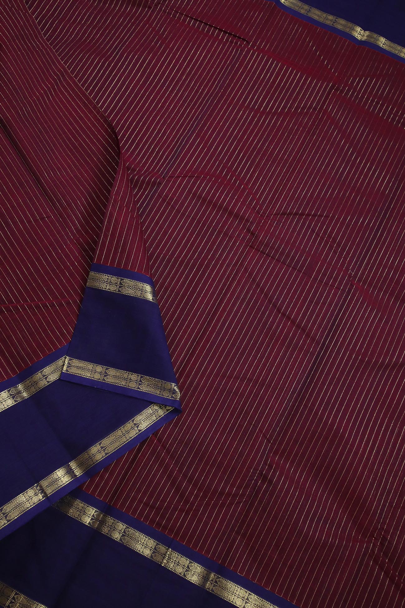 purple-fish-kanchi-cotton-sarees-uu004959-e