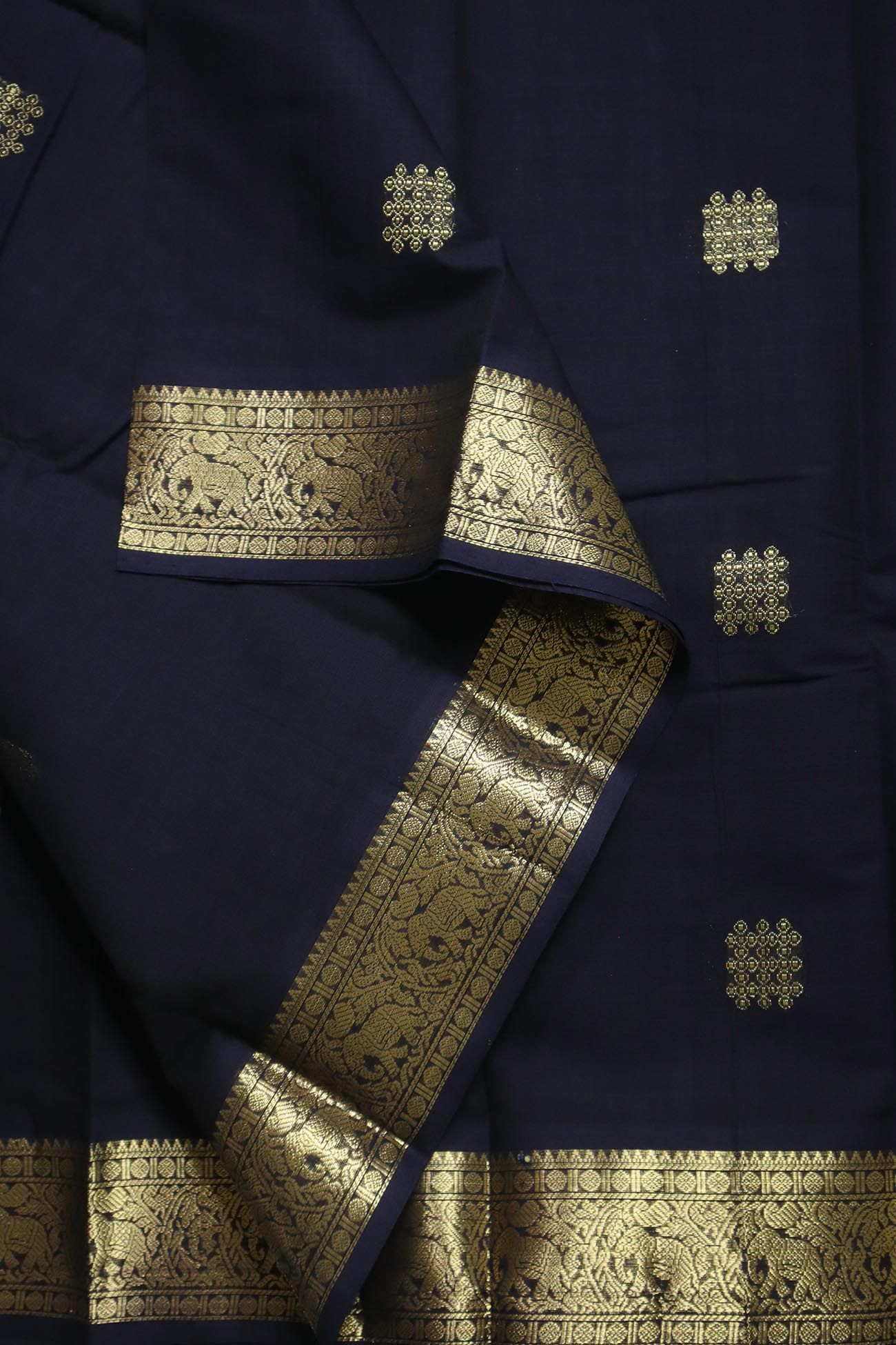 midnightblue-kolam-kanchi-cotton-sarees-uu004961-b