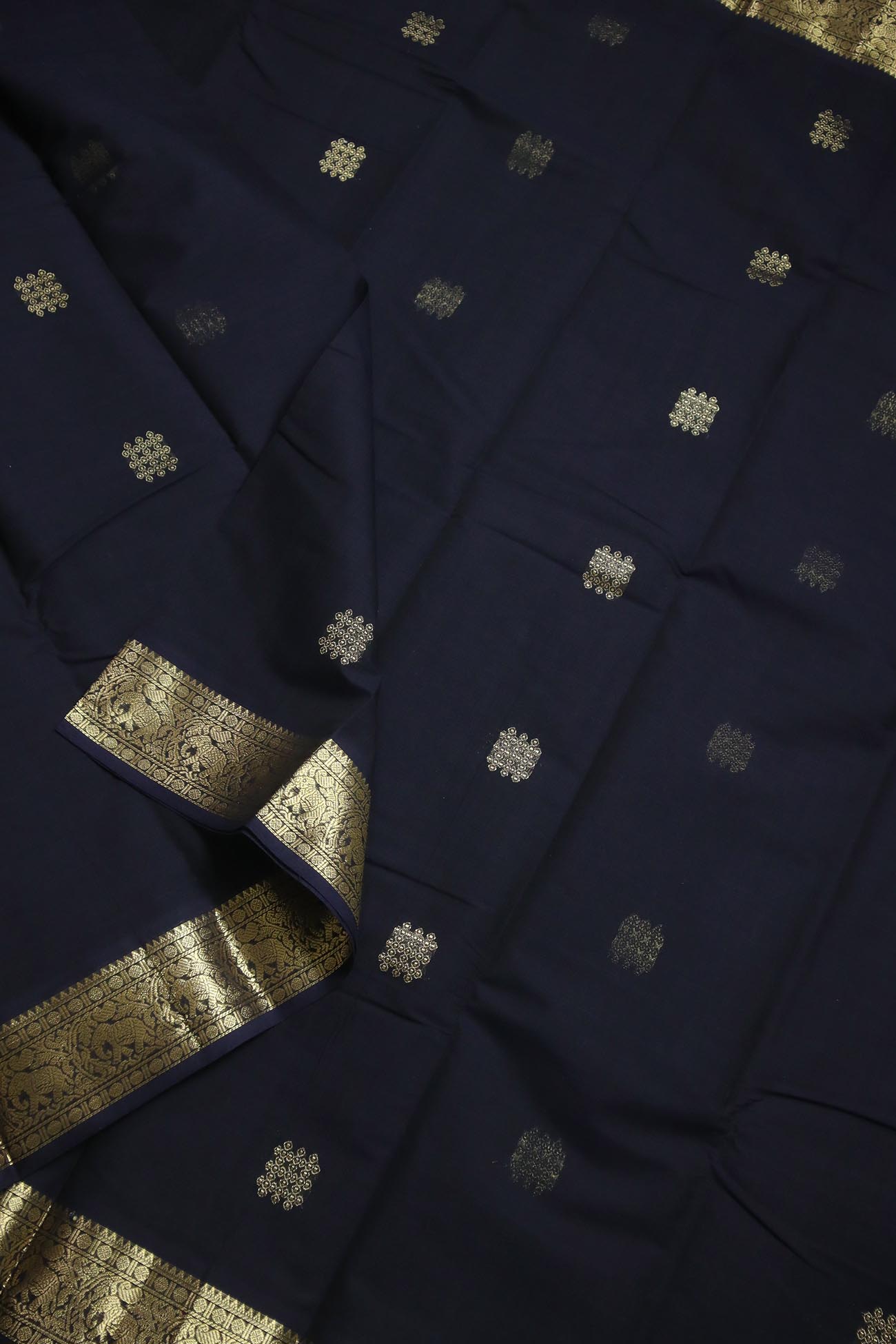 midnightblue-kolam-kanchi-cotton-sarees-uu004961-c