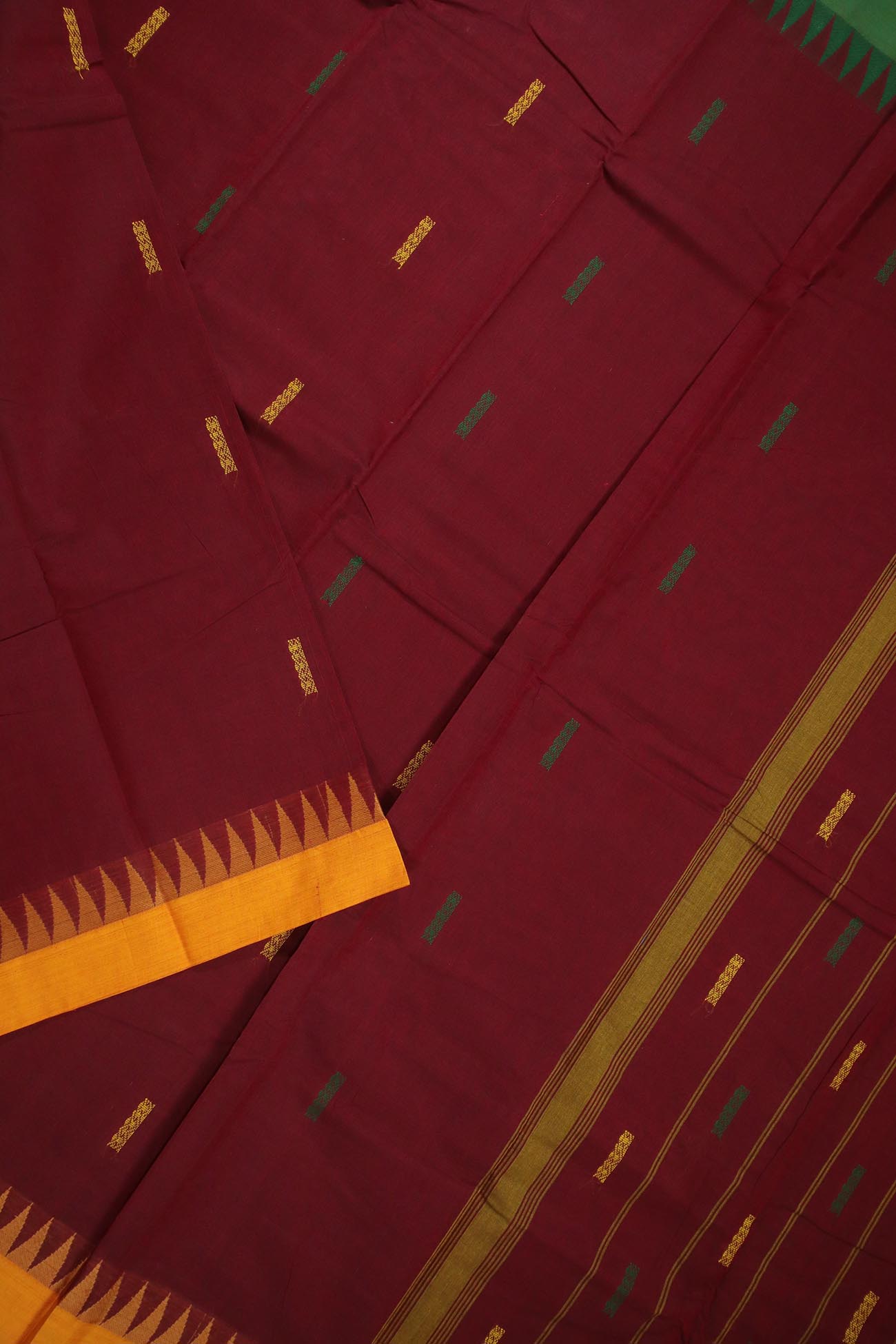 maroon-temple-kanchi-cotton-sarees-uu005043-c