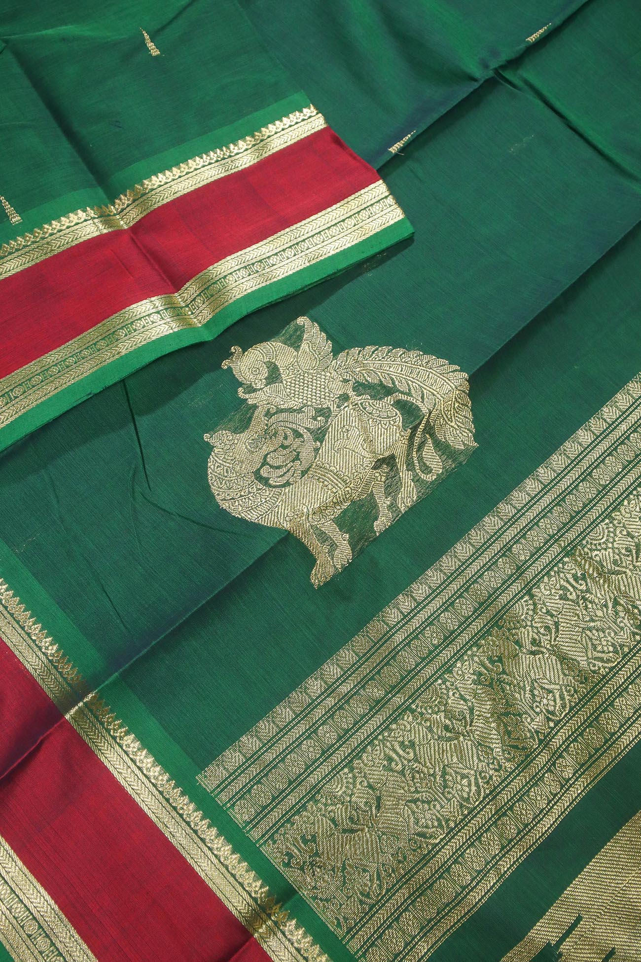 dark-green-rain-drops-mallimokku-kanchi-cotton-sarees-uu005180-f