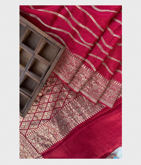 Red Crepe Silk Saree T186357-image