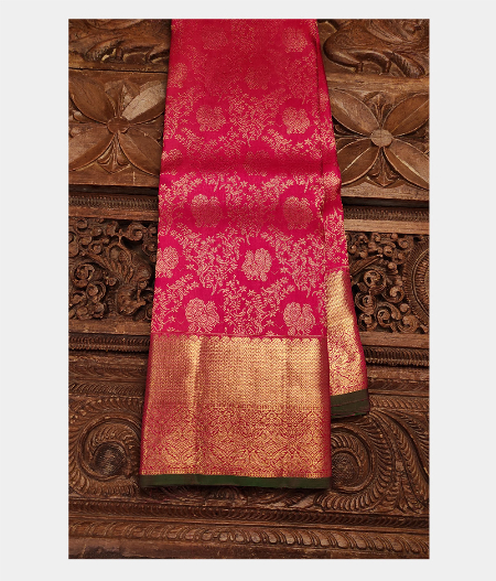 Magenta Handwoven Kanjivaram Silk Saree T185262-image
