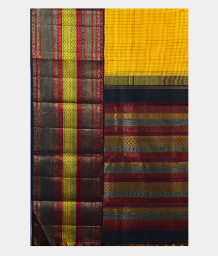Yellow  Handwoven Kanjivaram Silk Saree T1879234