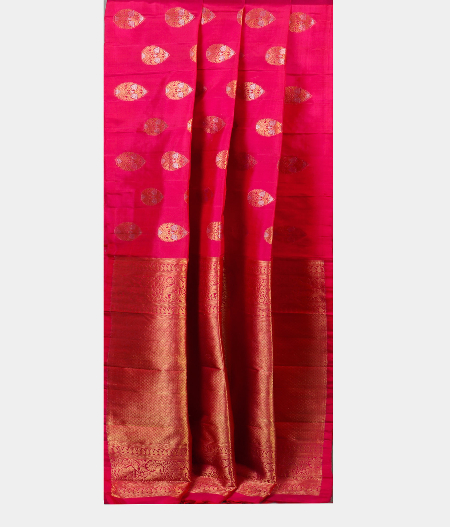 Magenta Handwoven Kanjivaram Silk Saree T1934562