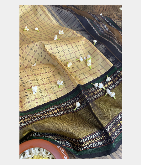 Beige Handwoven Kanjivaram Silk Saree T196778-image