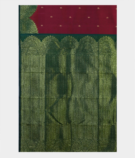  Maroon Handwoven Kanjivaram Silk Saree T1928954