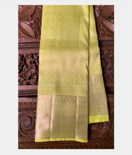 Green Handwoven Kanjivaram Silk Saree T190570-image