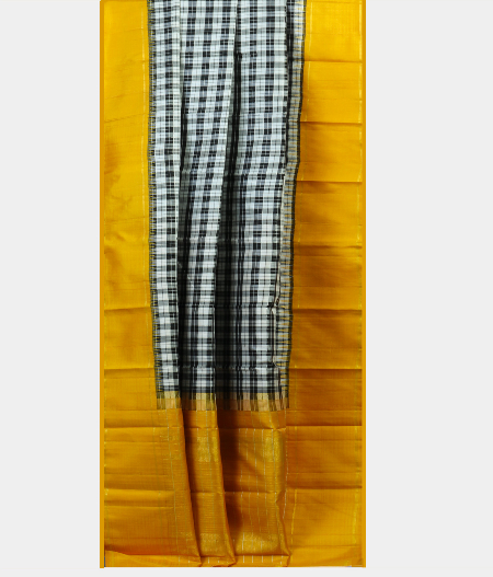 Black and White Handwoven Kanjivaram Silk Saree T1241132