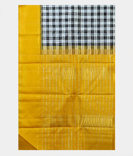 Black and White Handwoven Kanjivaram Silk Saree T1241134