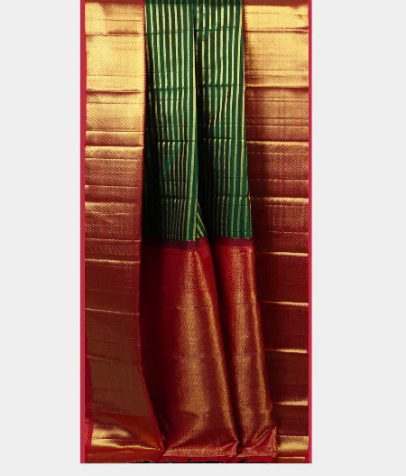 Bottle Green Handwoven Kanjivaram Silk Saree T1988932