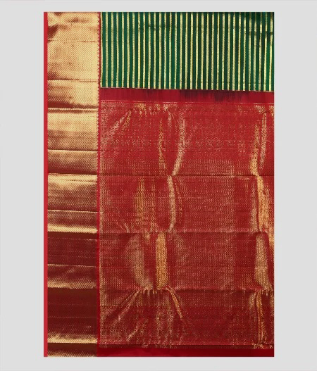 Bottle Green Handwoven Kanjivaram Silk Saree T1988934