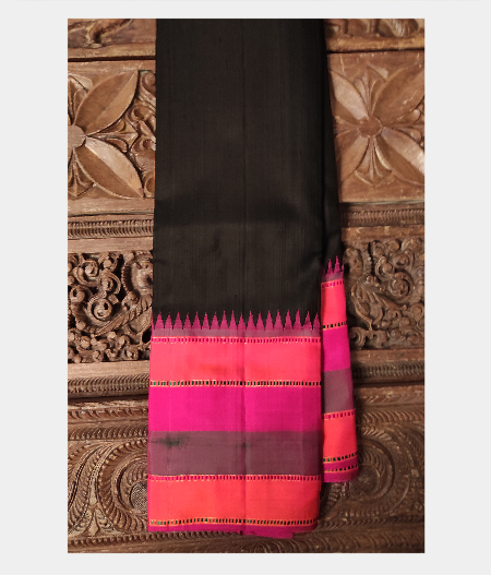 Black Handwoven Kanjivaram Silk Saree T193055-image