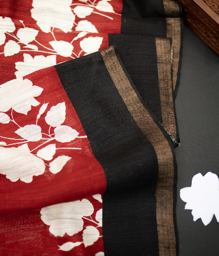 Red Tussar Printed Saree T1987702