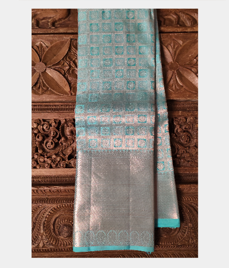 Light Blue Handwoven Kanjivaram Silk Saree T191864-image
