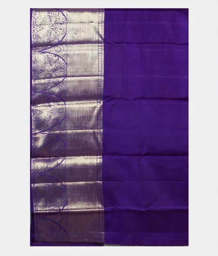 Cream Handwoven Kanjivaram Silk Saree T1867083