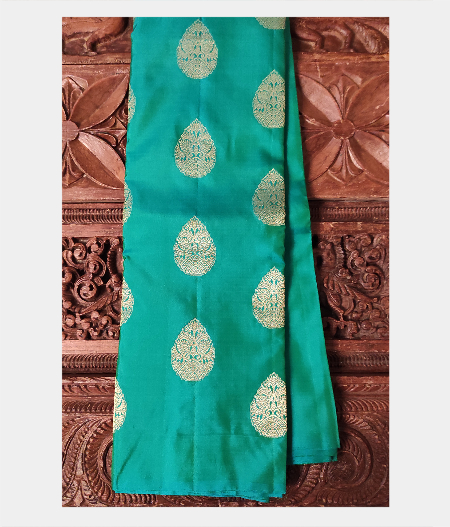 Green Handwoven Kanjivaram Silk Saree T193452-image