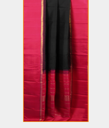 Black Handwoven Kanjivaram Silk Saree T1415352
