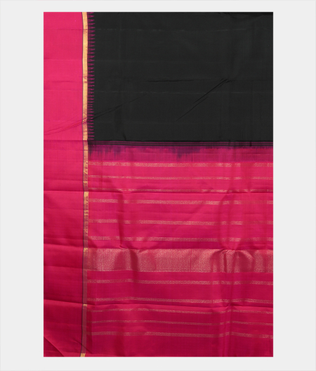 Black Handwoven Kanjivaram Silk Saree T1415354