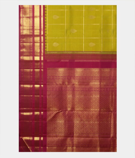 Yellowish Green Handwoven Kanjivaram Silk Saree T2102634