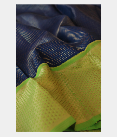 Navy Blue Handwoven Kanjivaram Silk Saree T2076432