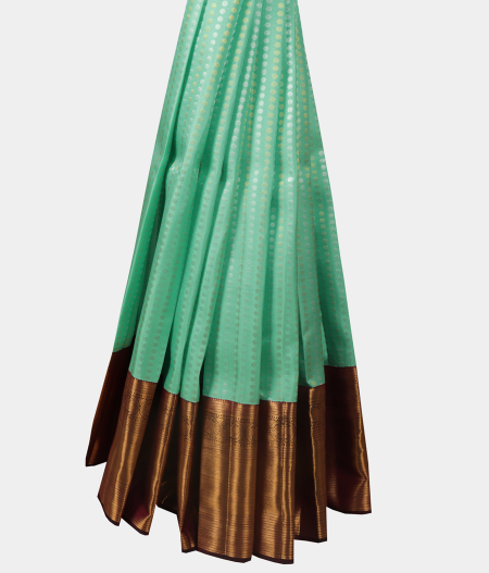 Green Handwoven Kanjivaram Silk Pavadai T2112382