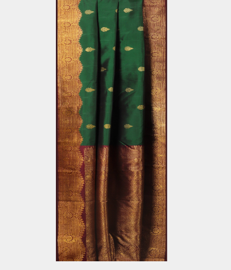 Green Handwoven Kanjivaram Silk Saree T2061282