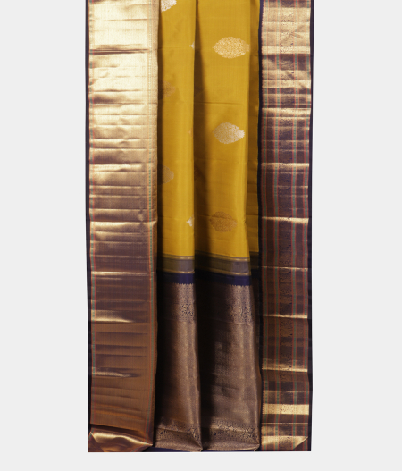 Mehndi Green Handwoven Kanjivaram Silk Saree T2127112