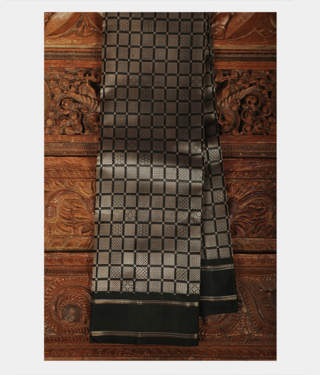 Black Handwoven Kanjivaram Silk Saree T203223-image