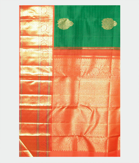 Green Handwoven Kanjivaram Silk Saree 4