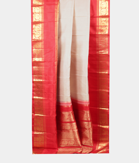 Off White Handwoven Kanjivaram Silk Saree T1864332