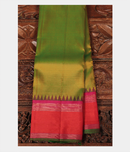 Yellowish Green  Handwoven Kanjivaram Silk Saree T222395-image