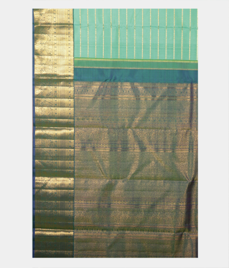 Green Handwoven Kanjivaram Silk Saree T2262404