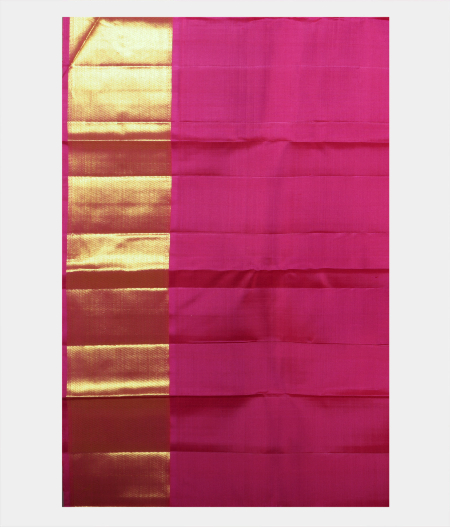 Magenta Handwoven Kanjivaram Silk Saree T2251433