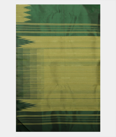 Green Handwoven Kanjivaram Silk Saree T2254914