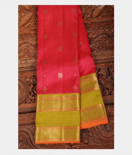 Magenta Handwoven Kanjivaram Silk Saree T224585-image