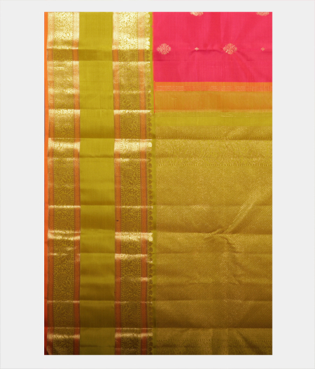 Magenta Handwoven Kanjivaram Silk Saree T2245854
