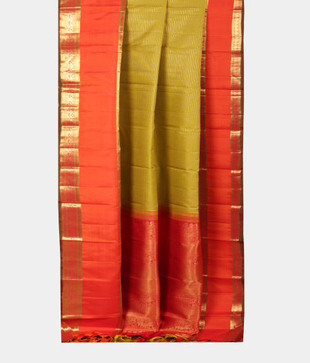 Green Handwoven Kanjivaram Silk Saree T2245592