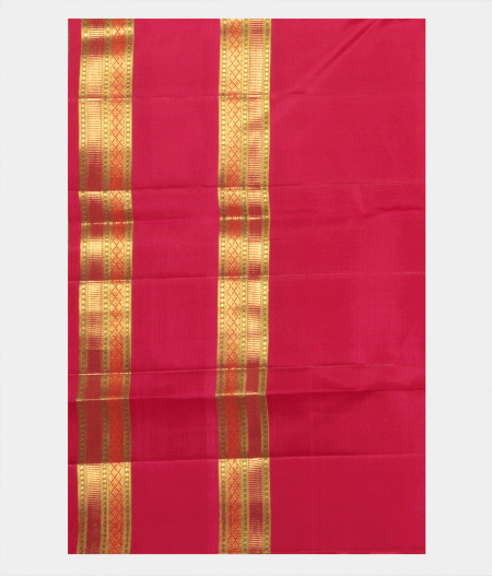 Magenta Handwoven Kanjivaram Saree T2245753