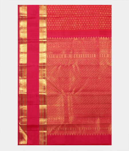 Magenta Handwoven Kanjivaram Saree T2245754