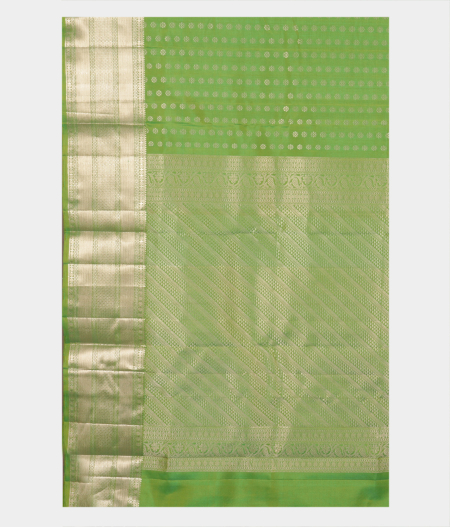 Green Handwoven Kanjivaram Silk Saree T2212744