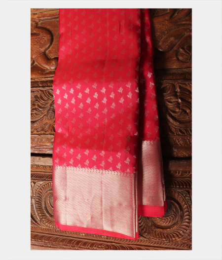 Magenta Handwoven Kanjivaram Silk Saree T221235-image