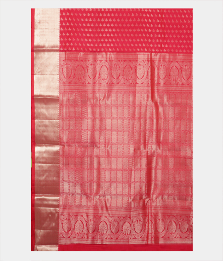Magenta Handwoven Kanjivaram Silk Saree T2212354