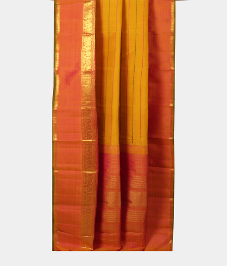 Yellow Handwoven Kanjivaram Silk Saree T2193832