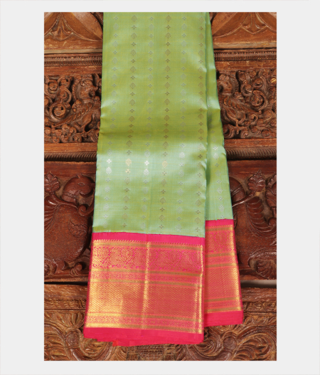 Green Handwoven Kanjivaram Silk Saree T224572-image