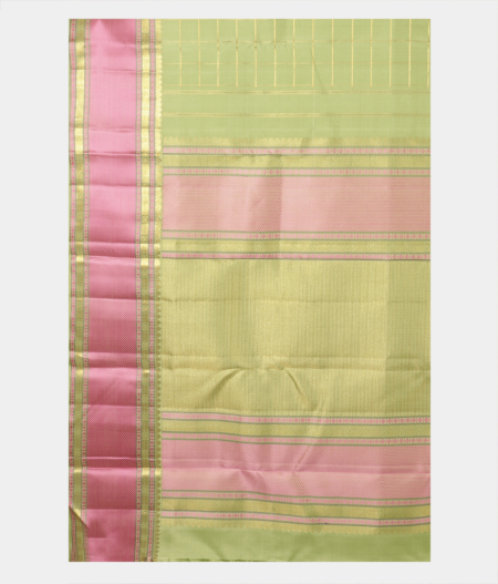 Green Handwoven Kanjivaram Silk Saree T2260234